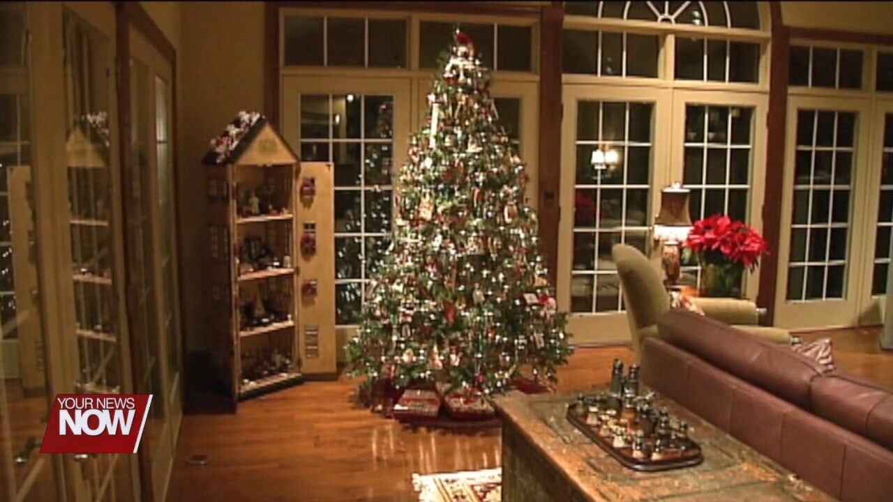 Lima police suggest you wait to put boxes from Christmas gifts out the day of trash pickup